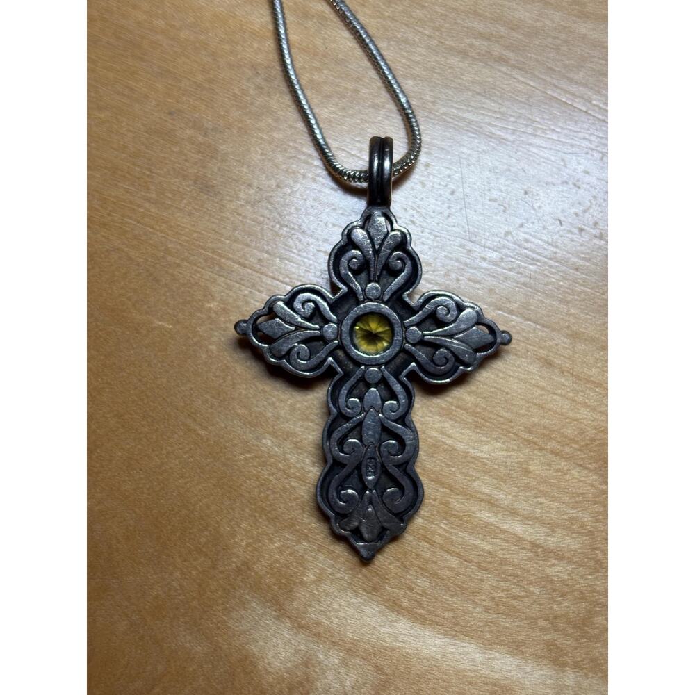 Vintage Hefty 925 Sterling Silver Ornate Green Peridot Cross Necklace 18" - Picture 7 of 15